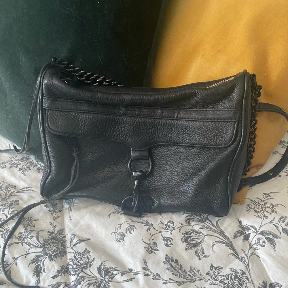 Rebecca Minkoff cross body or shoulder bag